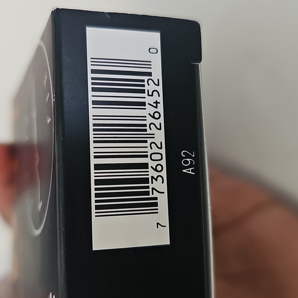 NIB MAC NW44 Studio Fix Powder Plus Foundation - Picture 4 of 4